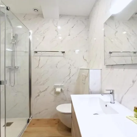 Viva Riviera - Royale Apartament *