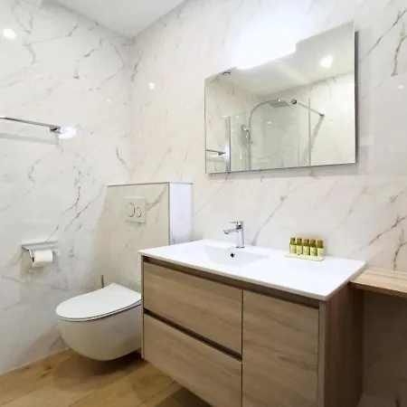 Viva Riviera Royale 2 Bedrooms 2 Bathrooms